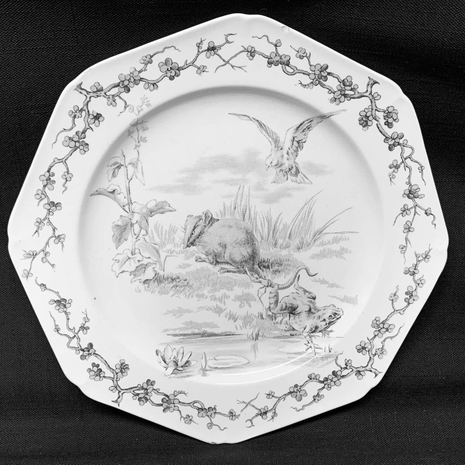 Rare Gray Black Earthenware Fables Plate ~ Frogs and Rat 1880