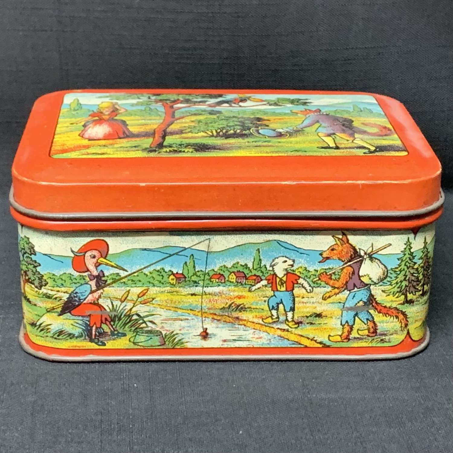 Early French Animals Biscuit Tin ~ Fontaines Fables Moral Maxims 1930